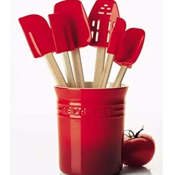 Le Creuset Stoneware Large 2 3/8 Quart Utensil Crock- Cerise - Picture 1 of 5